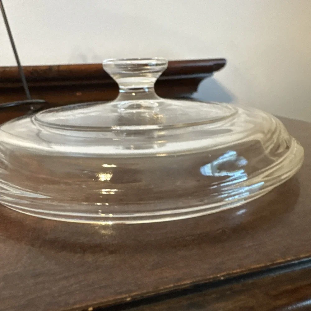 P81C Pyrex Clear Glass Round, Lid Only, Replacement